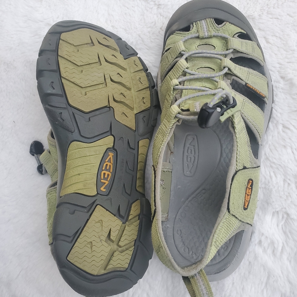 Keen Green Outdoor Sandals Size 8 - Picture 5 of 9